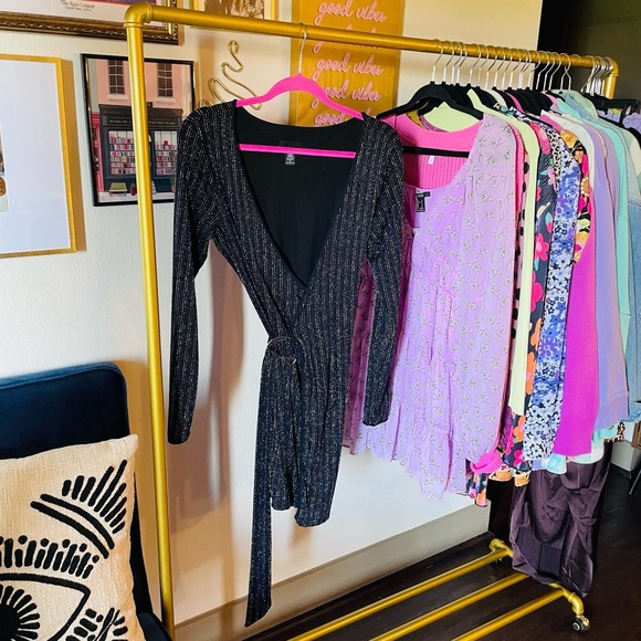 h:ours Cherie Metallic Stripe Long Sleeve Wrap Mini Dress - Picture 6 of 10